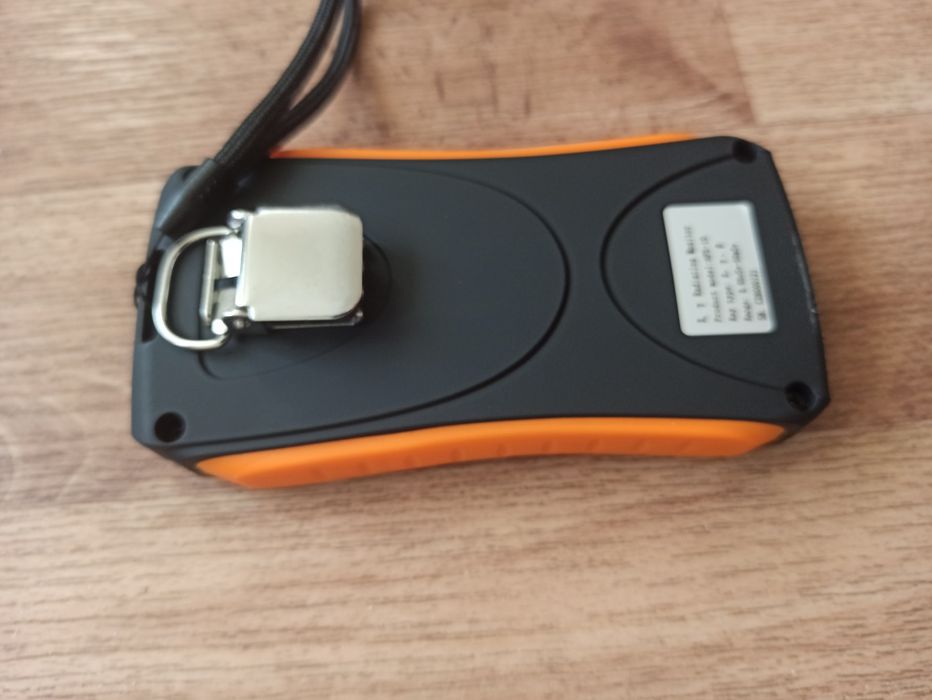 Портативный дозиметр радиации