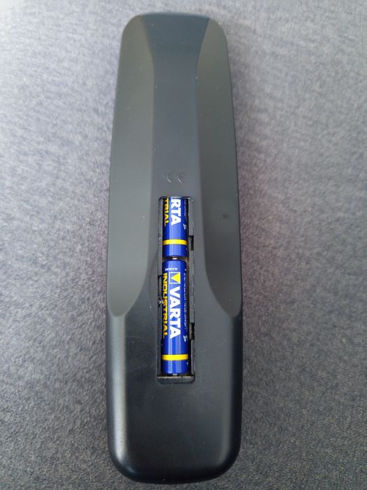 Pilot do dekodera multimedii oryginalny