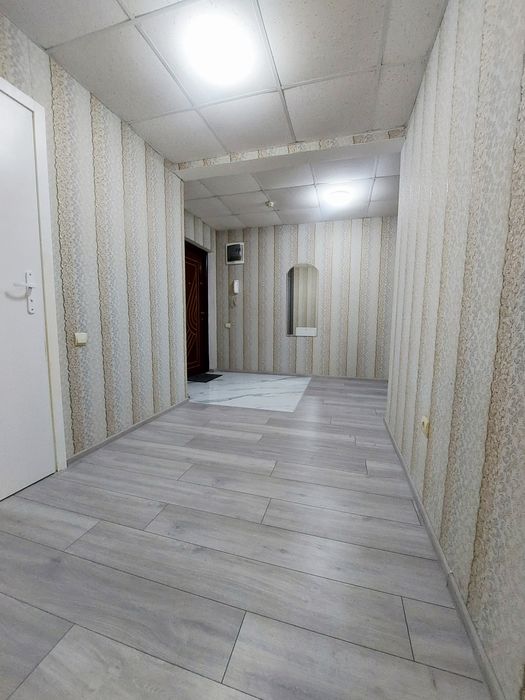 Продам 3-х кімнатну квартиру ЖК Олімпік.