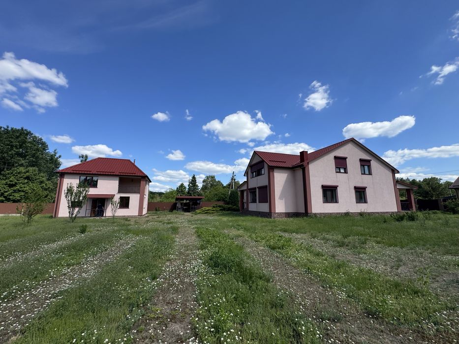 Продається гарний будинок 265м2 з ремонтом, село Дівички, 25 соток. Ексклюзив. Без %.
