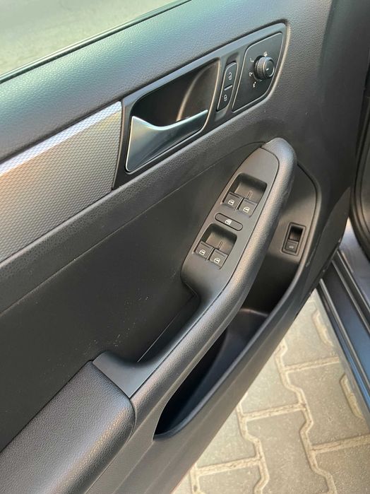 Продам VW Jetta 2015