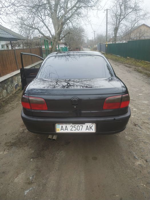 Продам або обміняю  Опель омега б