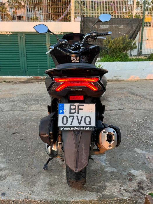 Honda PCX 125 (Excelente Estado)