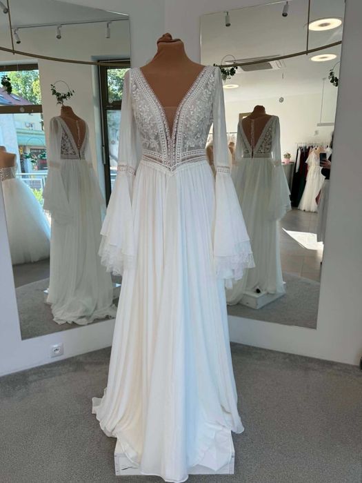 Suknia Ślubna Cipriana roz. 40 kolor ivory boho rustykalna
