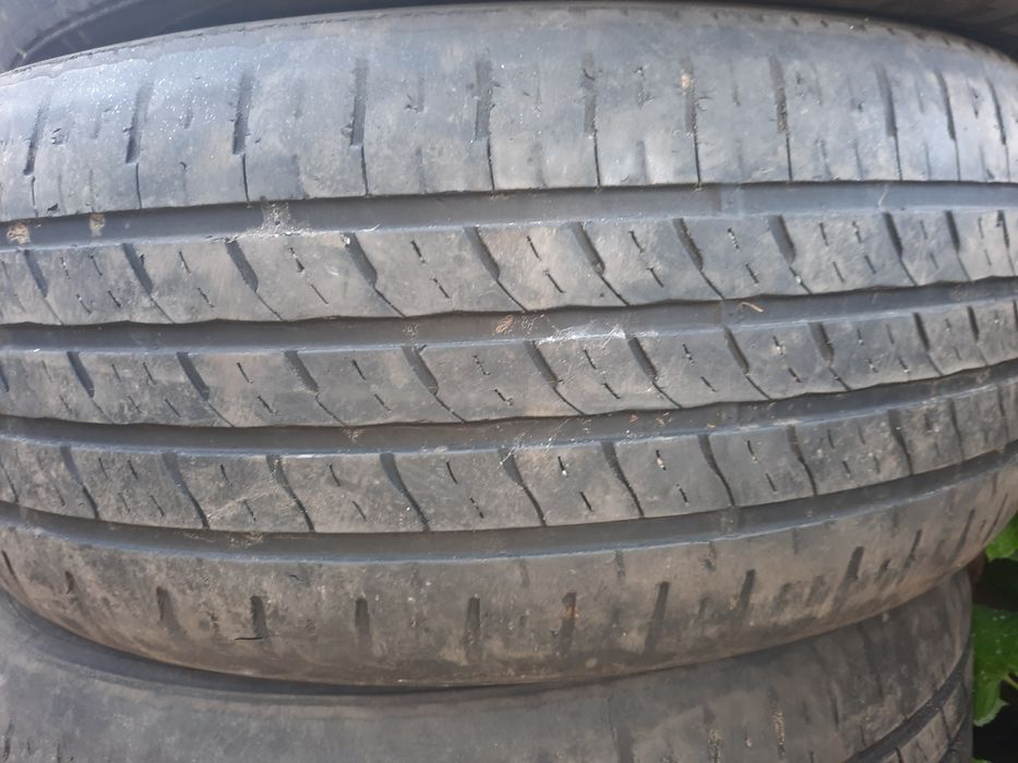 Продам шини 255 /50 /20  (Nexen) Roadstoun  (Корея)