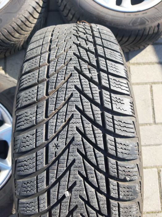 hyundai i30 12-17r koła alufelgi komplet 195/65/R15 good year