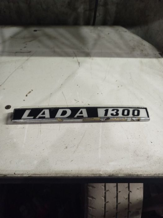 Продам  шильдик LADA 1300