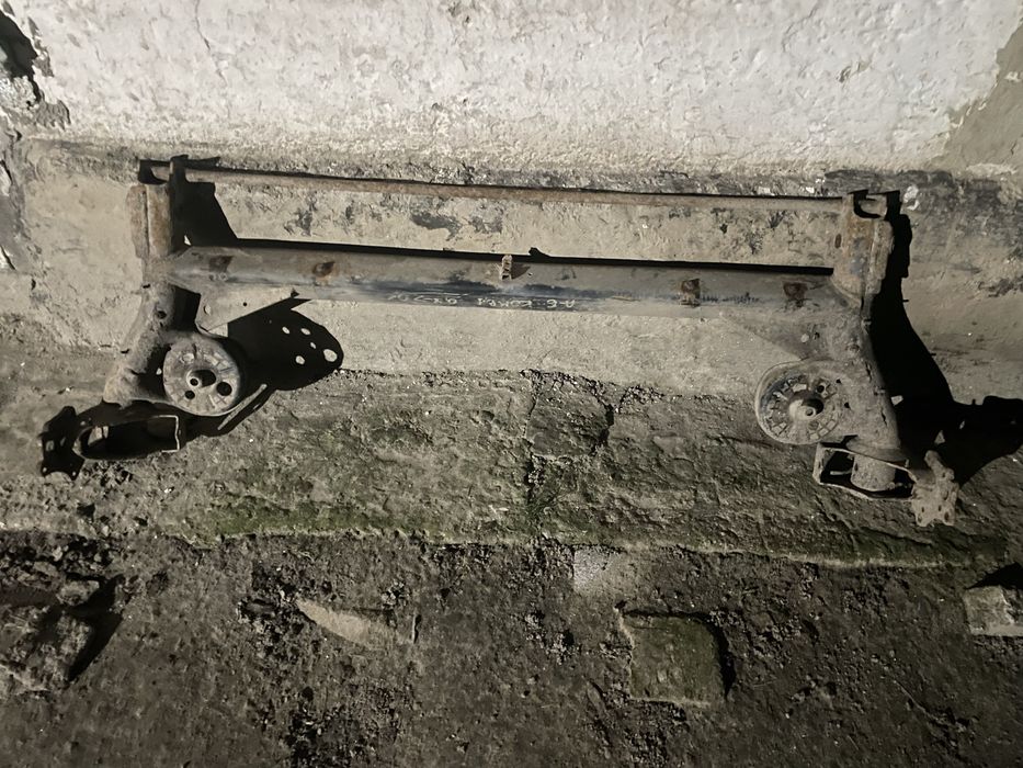 Продам балку Audi A6C5