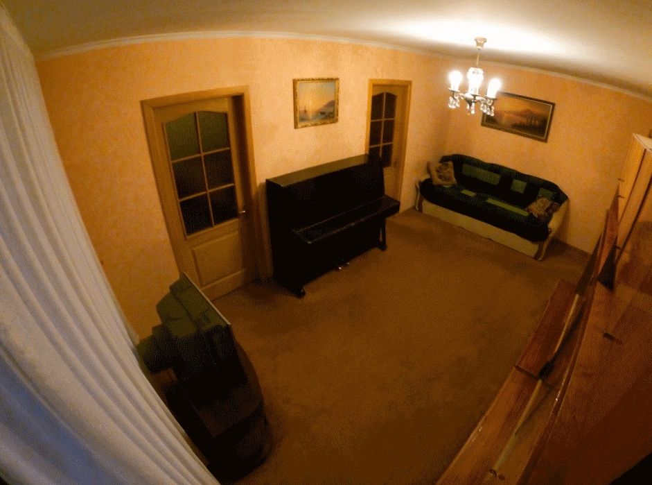 Продаж 4К квартири на Металургів