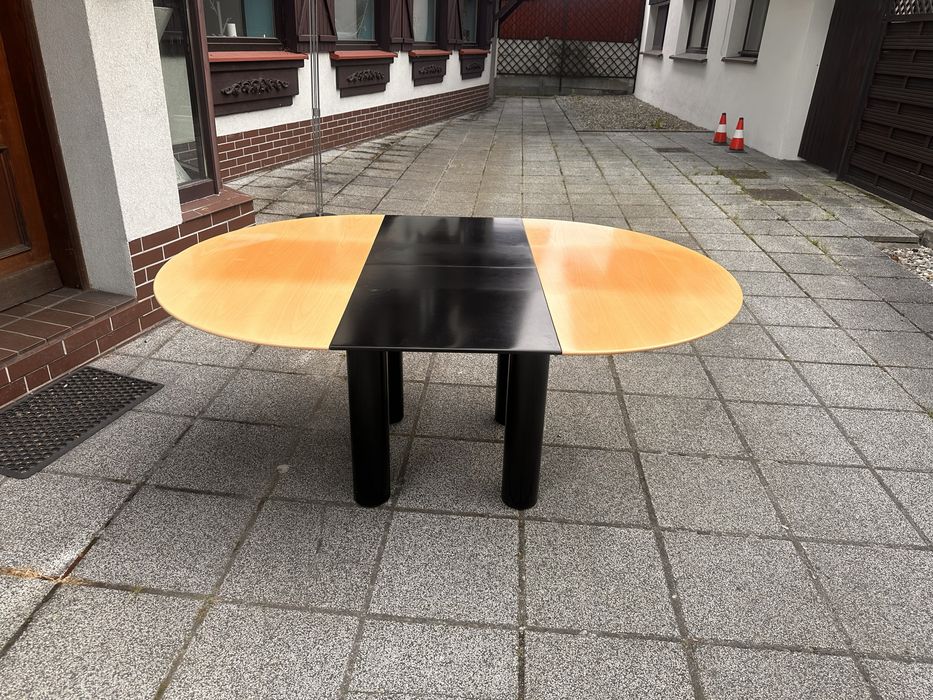 Postindustrialny stół obiadowy Bacher. Lite drewno gruszy . Rozkladany 120-174cm