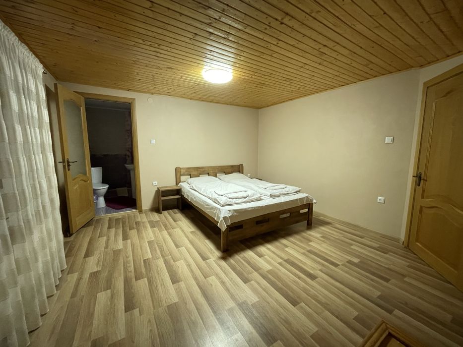 Кімната для тривалого проживання ( будинок/дім/квартира)