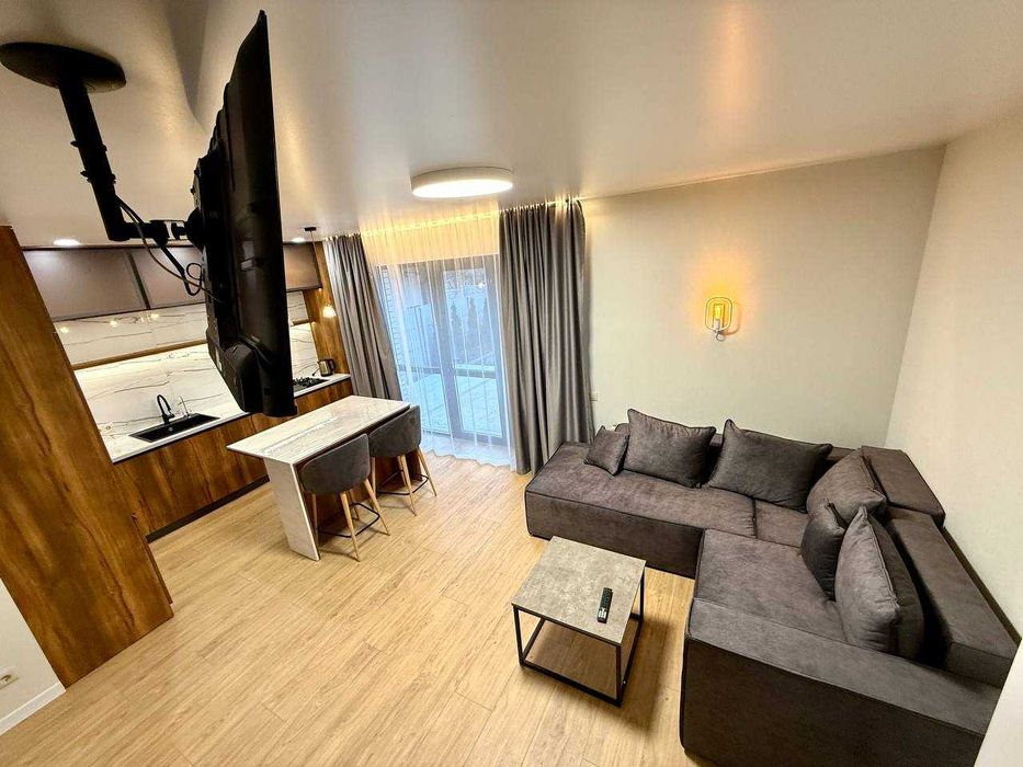 Оренда просторового двоповерхового будинку в Царському селі