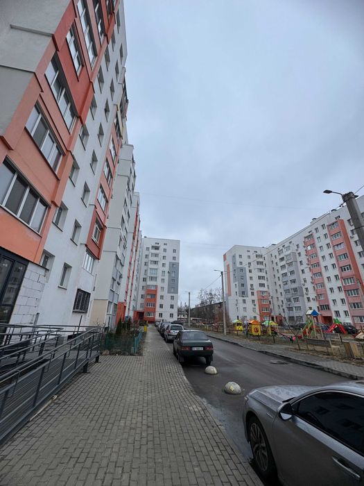 Продам 2-х квартиру с ремонтом ЖК Мира-1, метро ХТЗ,  Масельского