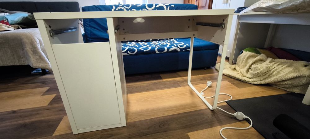 Vende-se secretária IKEA Micke