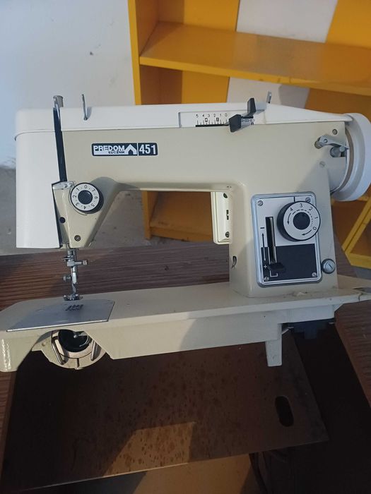 Do oddania maszyna do szycia