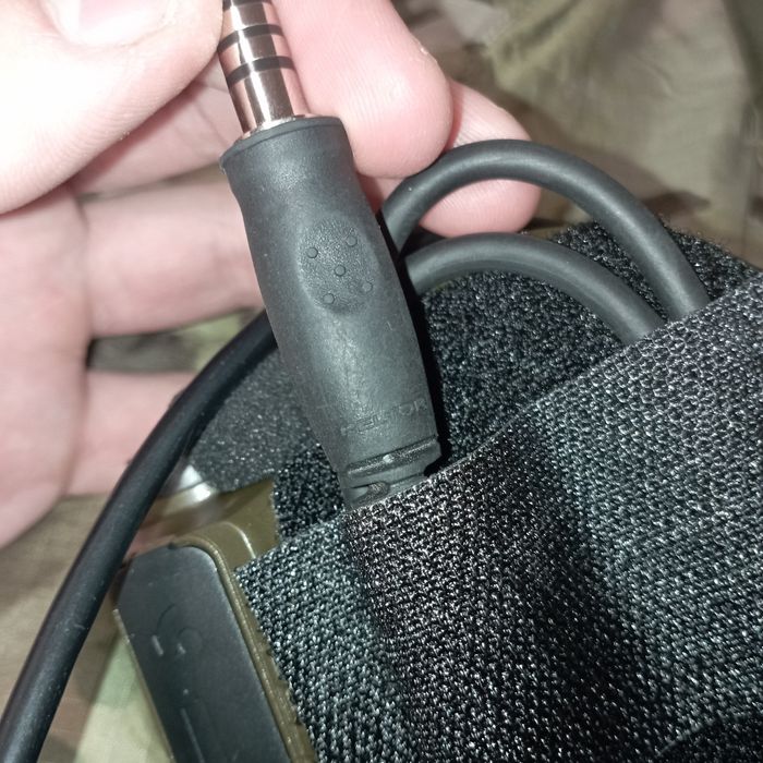 Comtac VI 3m  słuchawki aktywne