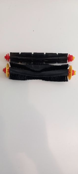 Moduł głowicy czyszczącej z dodatkowymi szczotkami iRobot Roomba 560