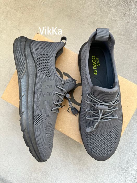 Літні дихаючі  кросівки сірі