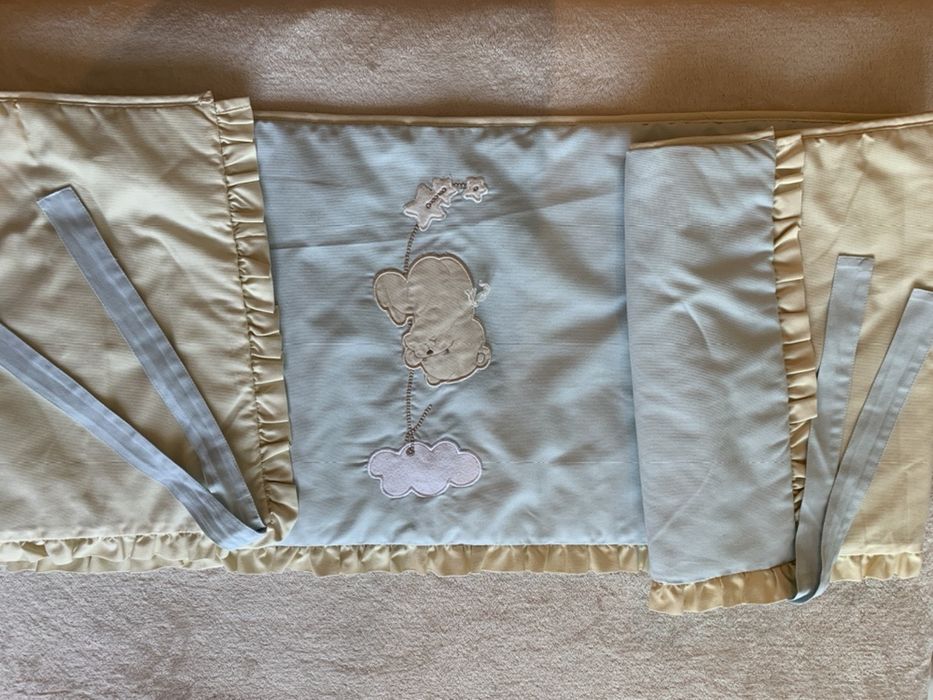 Edredão+Resguardo grades+ Almofada da marca Laçinho Bébé