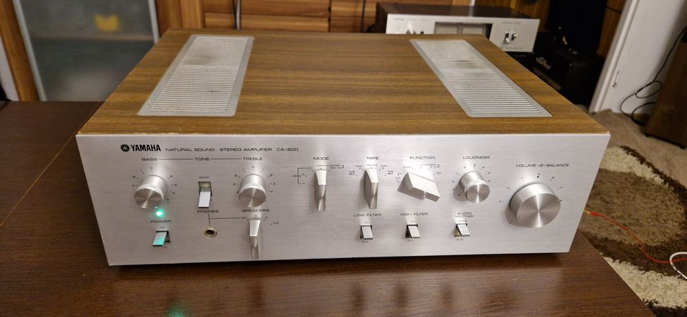 Wzmacniacz vintage yamaha CA 600