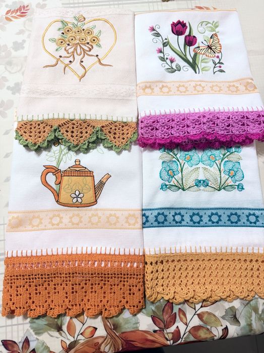 Panos de Cozinha bordado com Pico de Renda Crochet - Vários Modelos