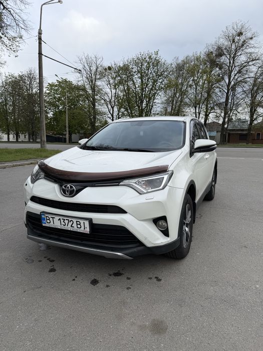 Продаж Toyota RAV4 2016 2.2 diesel механіка