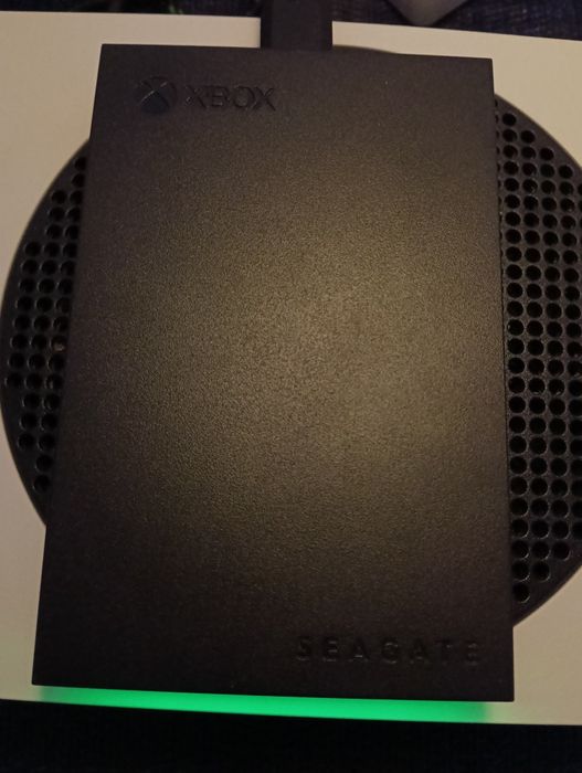 Disco externo XBox 2Tb com cabo