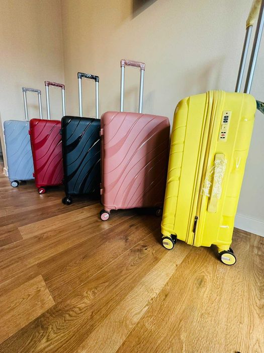 nowe walizki - walizka polipropylen - różne wymiary, mix kolor