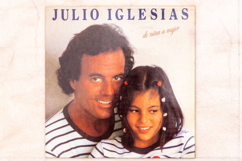 LP disco de vinil, Julio Iglesias, de niña a mujer