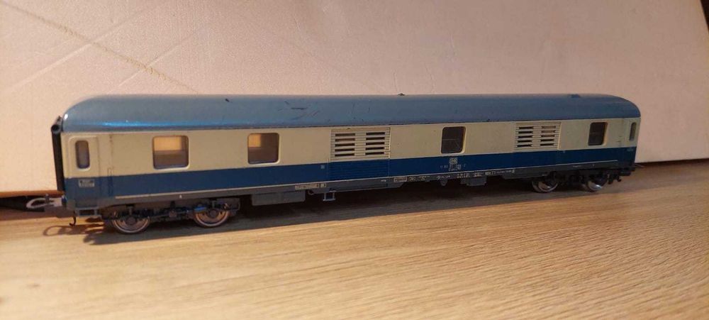 Lima h0 wagon bagażowy typ X