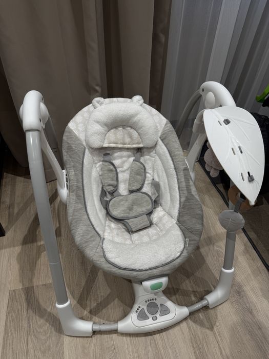 Дитяча крісло-гойдалка