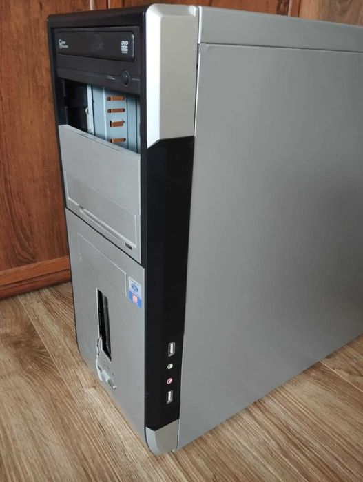 Komputer NVDIA GTX 750,AMD X4 860K, 8GB RAM, klawiatura,myszka