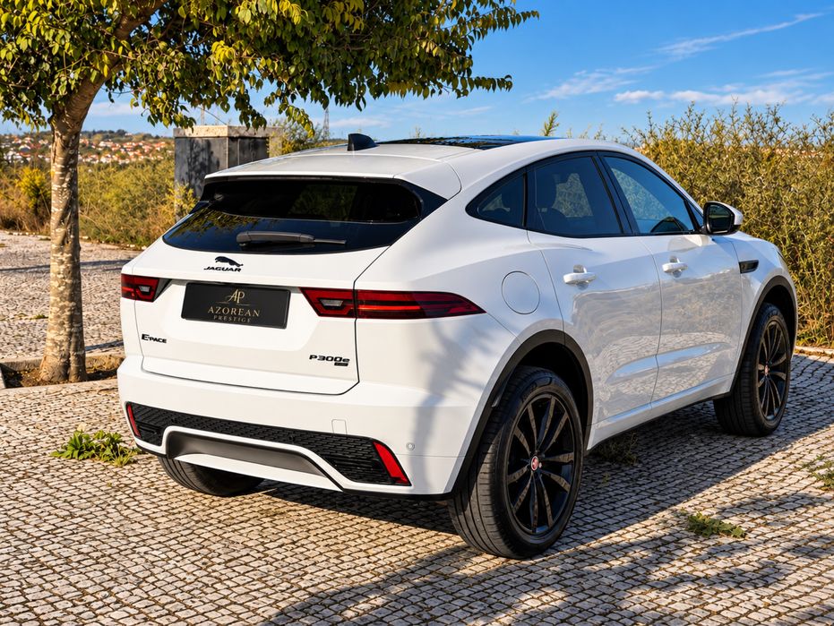 Jaguar E-Pace p300e - Hibrido Plug In