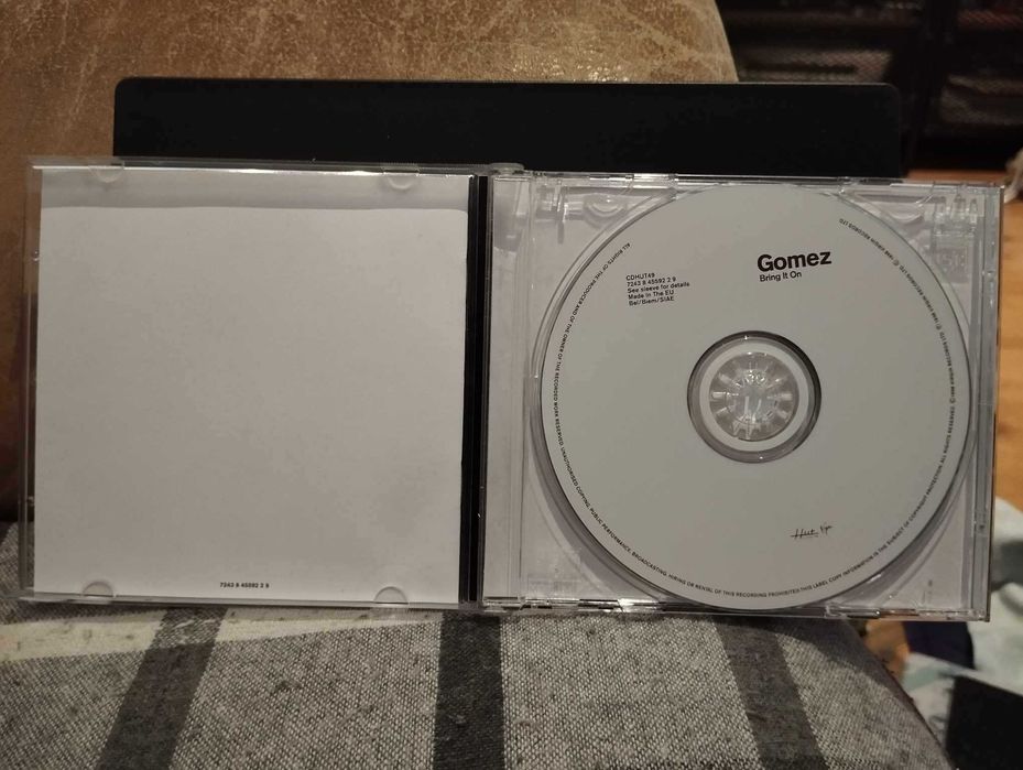 CD - Gomez : Bring It On64751311968387121