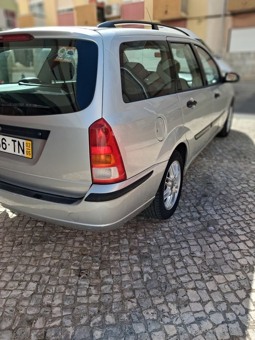 Ford focus 1.4i 2002 com apenas 112000kms