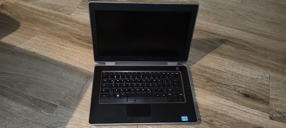 Laptop Dell  Latitude E6420
