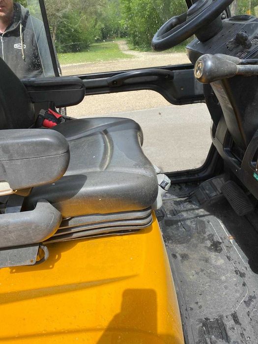 Wózek widłowy YALE GDP20 diesel 2014 rok kabina