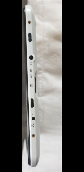 Планшет Samsung P7110 продам або обмін на аудіокасети,мінідиски.