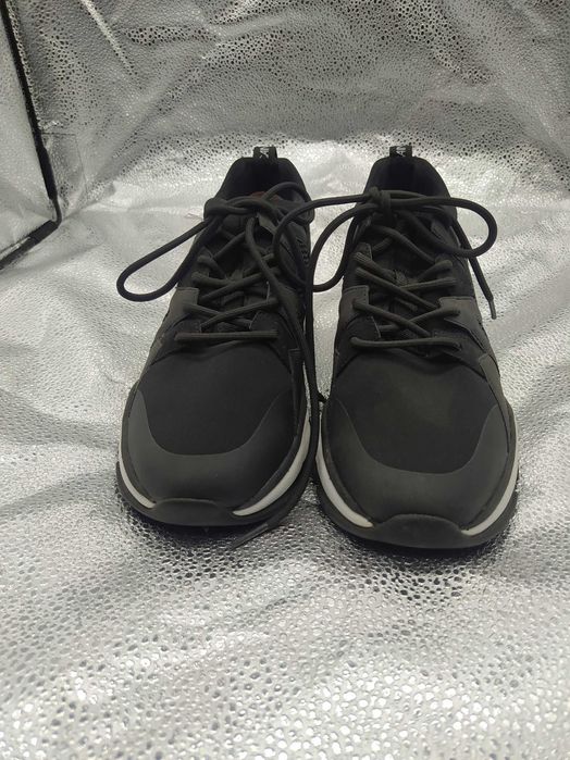 Buty sportowe Marccain r. 40