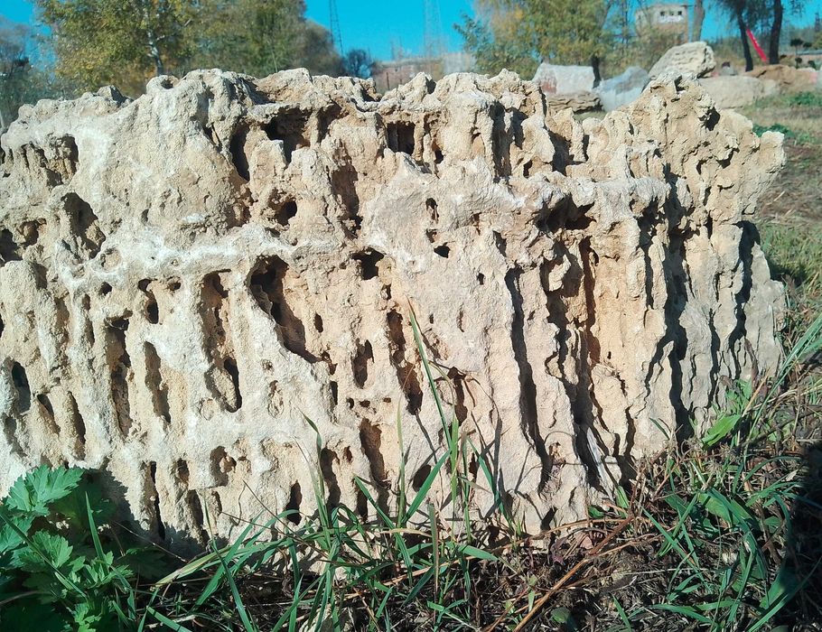 Валуны для ландшафта.