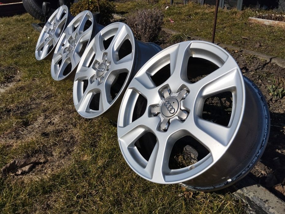 Felgi Audi 16" 5x112 7J ET46 8K0-025M komplet 66,6mm