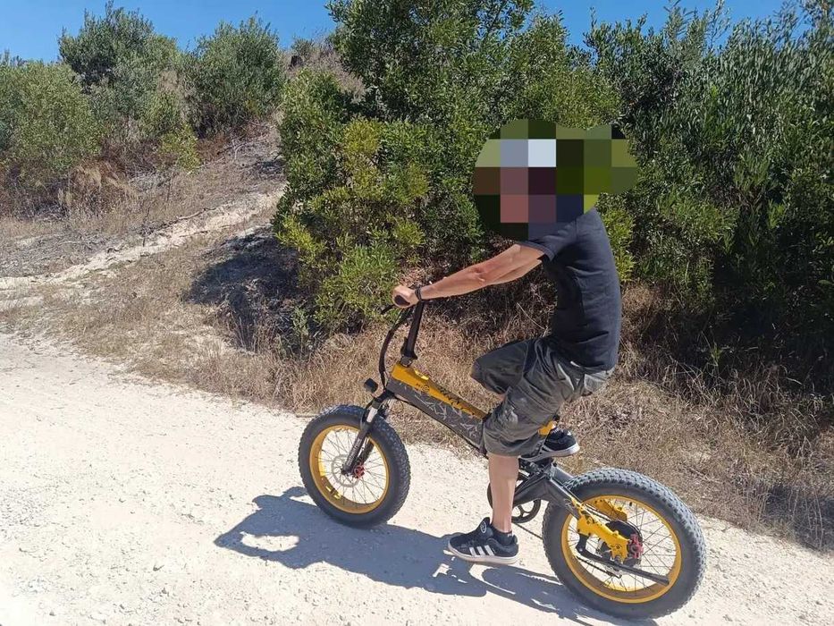 Bicicleta elétrica Bezzior XF200