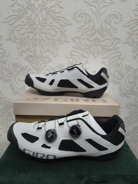 Buty rowerowe Giro sector 47 48 2x boa Spd gravel