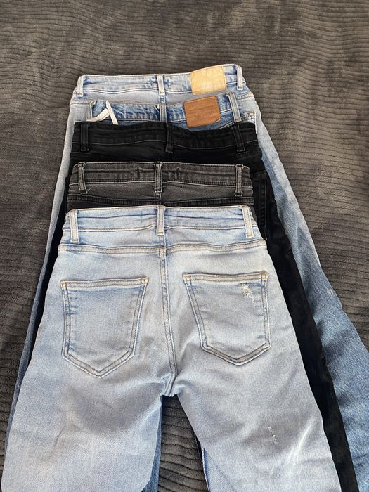 Лот джинсів розмір С