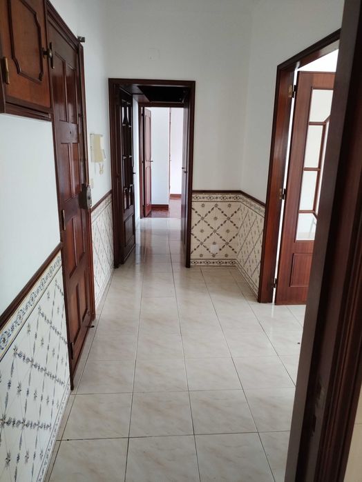 Apartamento para arrendar T2 Infantado Loures