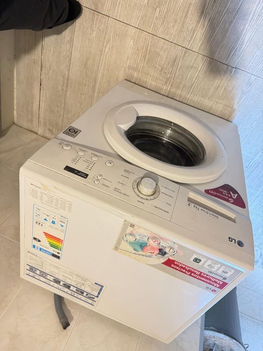 Maquina lavar roupa