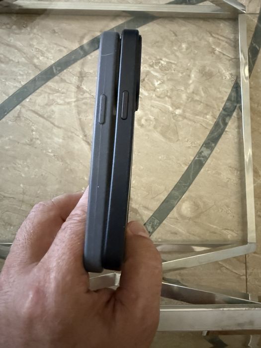 чохоли на iPhone 13  Pro