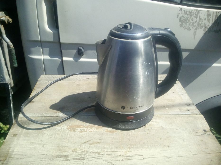 Электрочайник  1500Вт