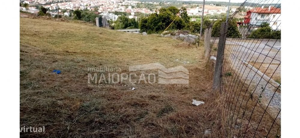 Terreno para construção na Quinta do Pinheiro