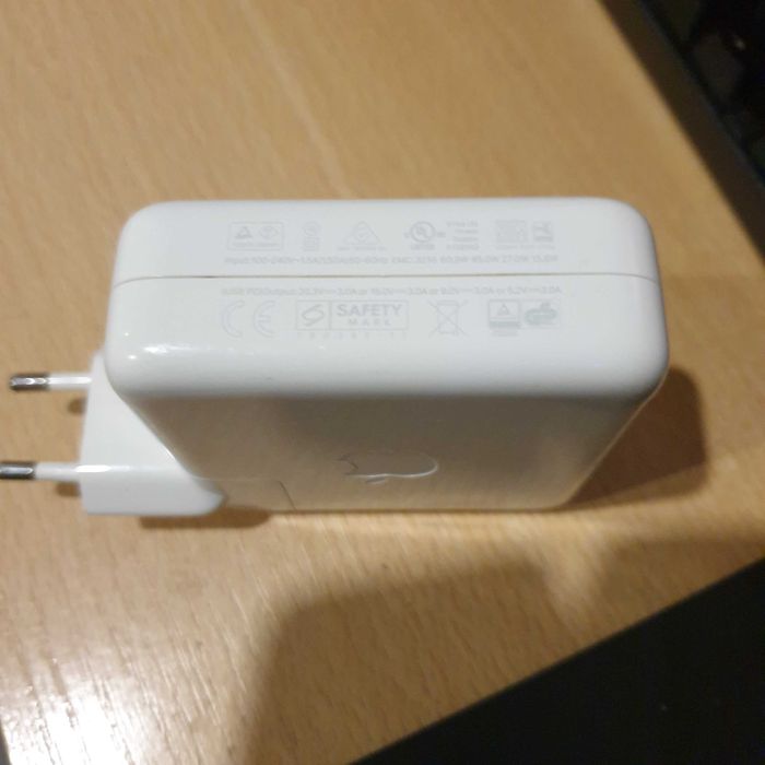 USB-C Carregador Macbook 61W, original